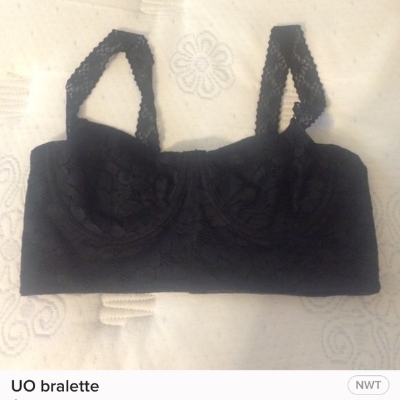 Urban outfitters underwire Black bralette - Picture 4 of 4